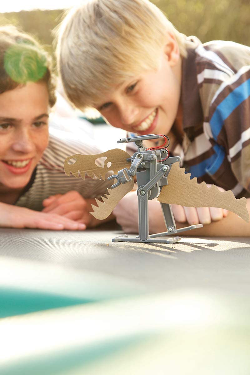 Environmentally Friendly Solar-Powered Mech