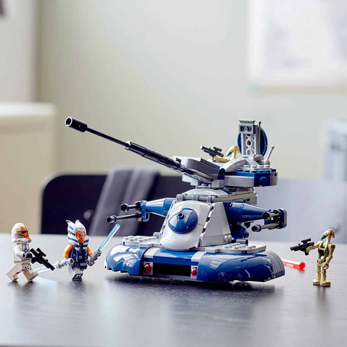 Megalodon Assault Hover Tank