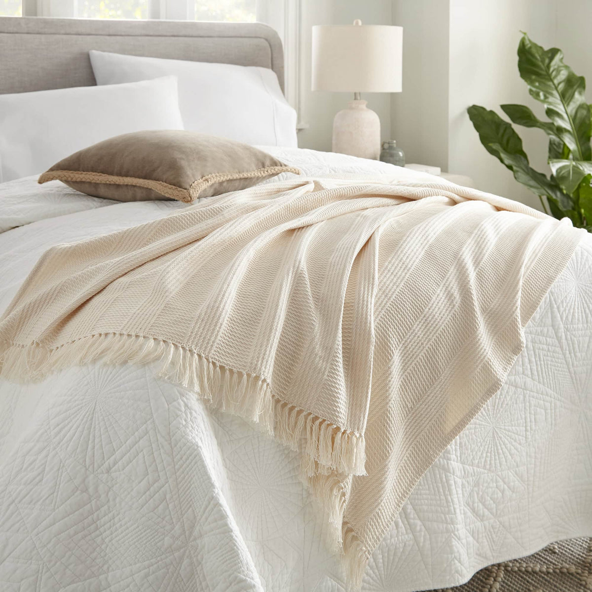 Organic Cotton Throw with Tassels