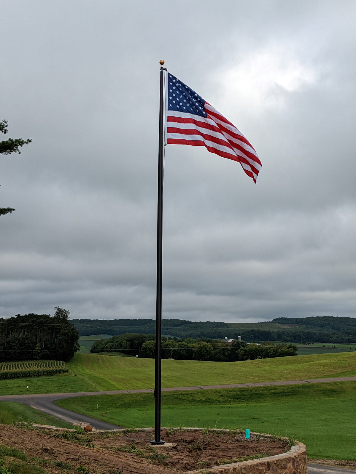 30' External Halyard Aluminum Flagpole - Continental Series