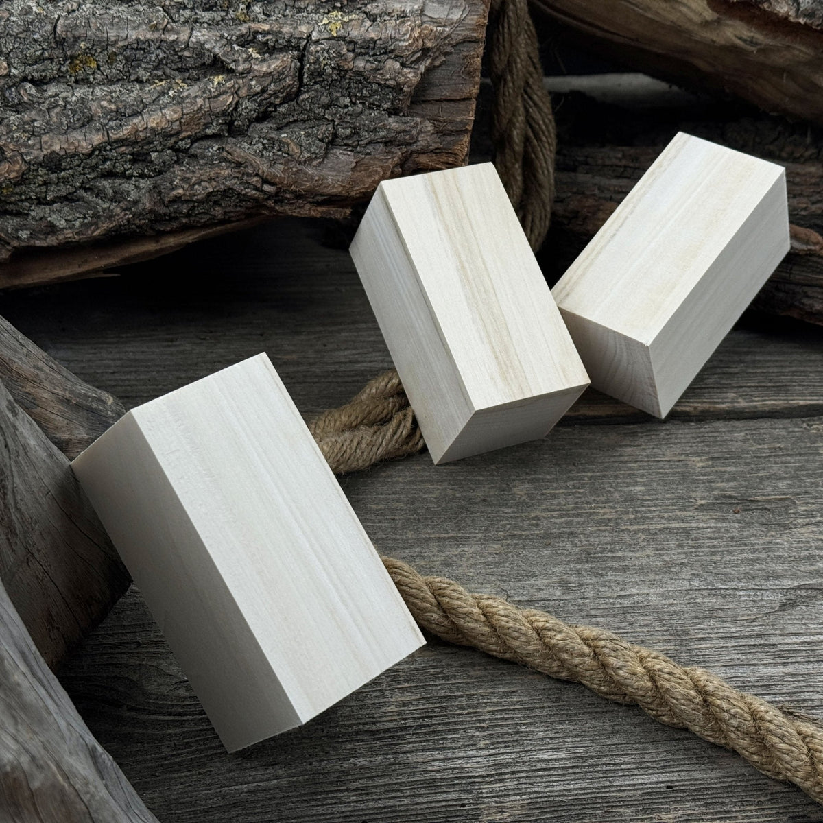 Set of 6 Linden Wood Carving Blanks, 10 × 5 × 5 cm (3.94 × 1.97 × 1.97 inches)
